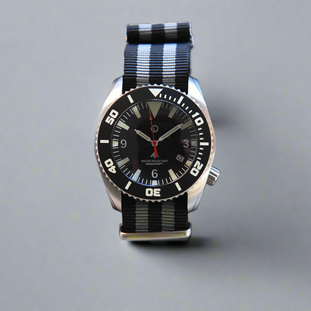 Enoksen 'Deep Dive' E01/S Swiss Quartz Watch - 44mm